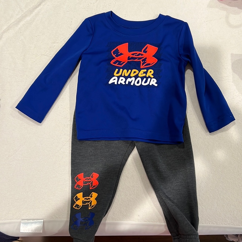 Under Armour 2 piece Set - Sz 12 months